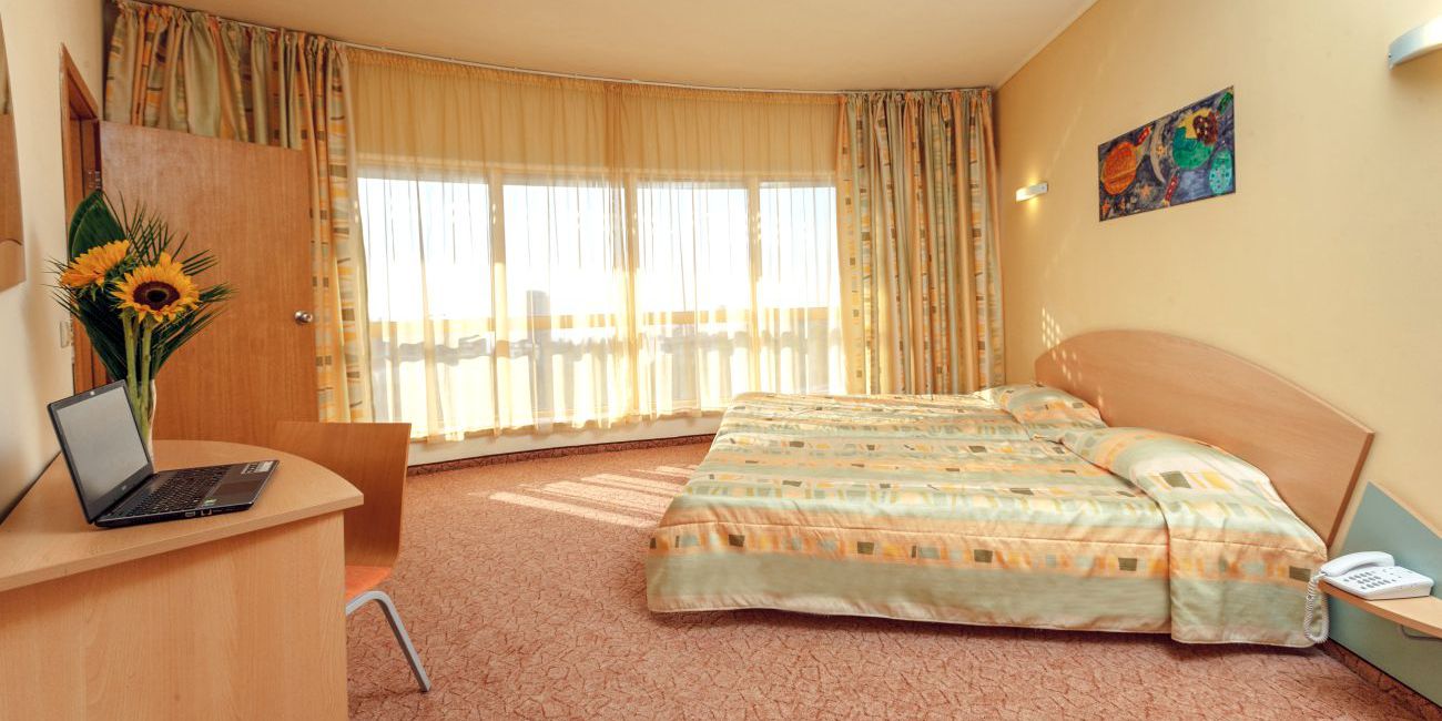 Hotel Atlas 4*  Nisipurile de Aur 