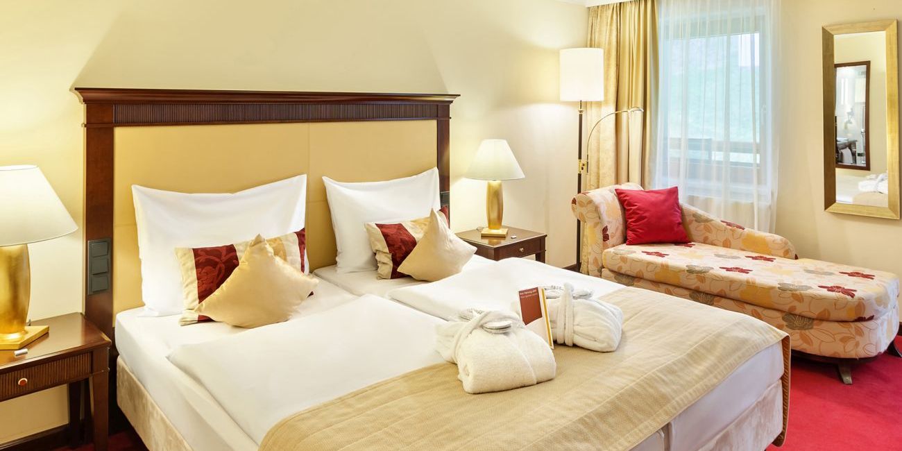 Hotel Austria Trend Schloss Lebenberg 5* - Demipensiune Tirol - Kitzuhel    