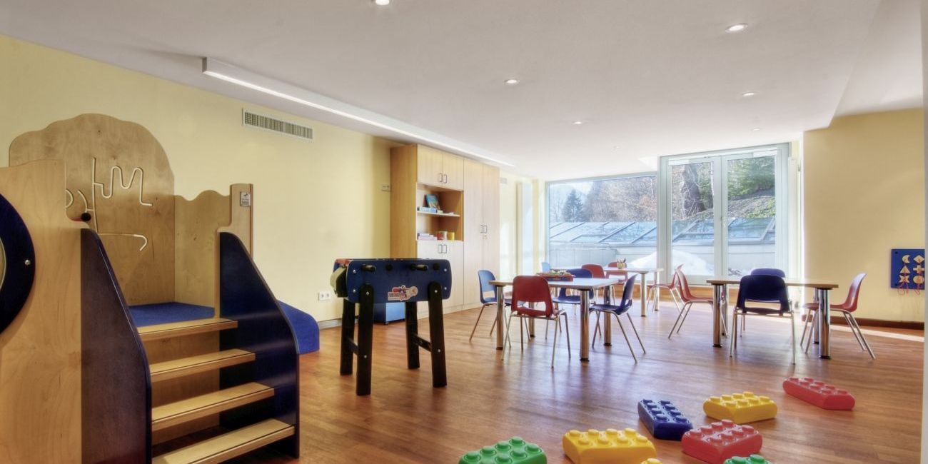 Hotel Austria Trend Schloss Lebenberg 5* - Demipensiune Tirol - Kitzuhel    