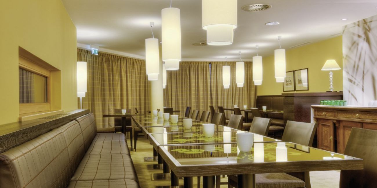 Hotel Austria Trend Schloss Lebenberg 5* - Demipensiune Tirol - Kitzuhel    