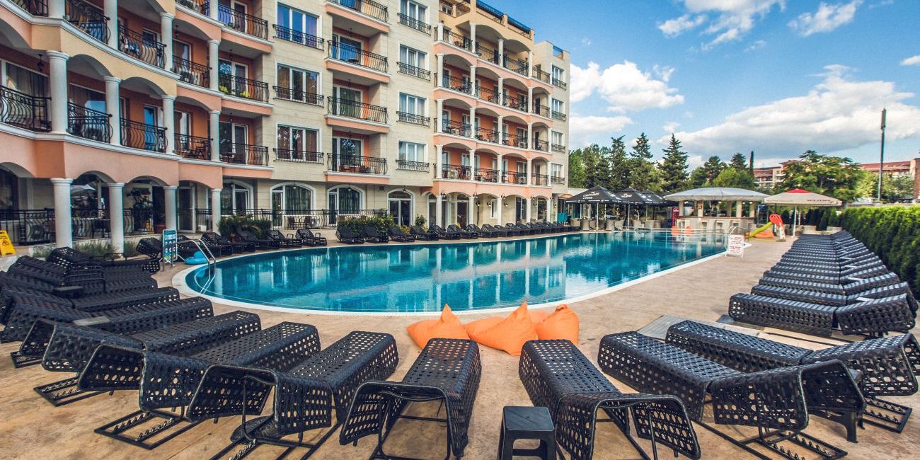 Hotel Avenue Deluxe 4*  Sunny Beach 