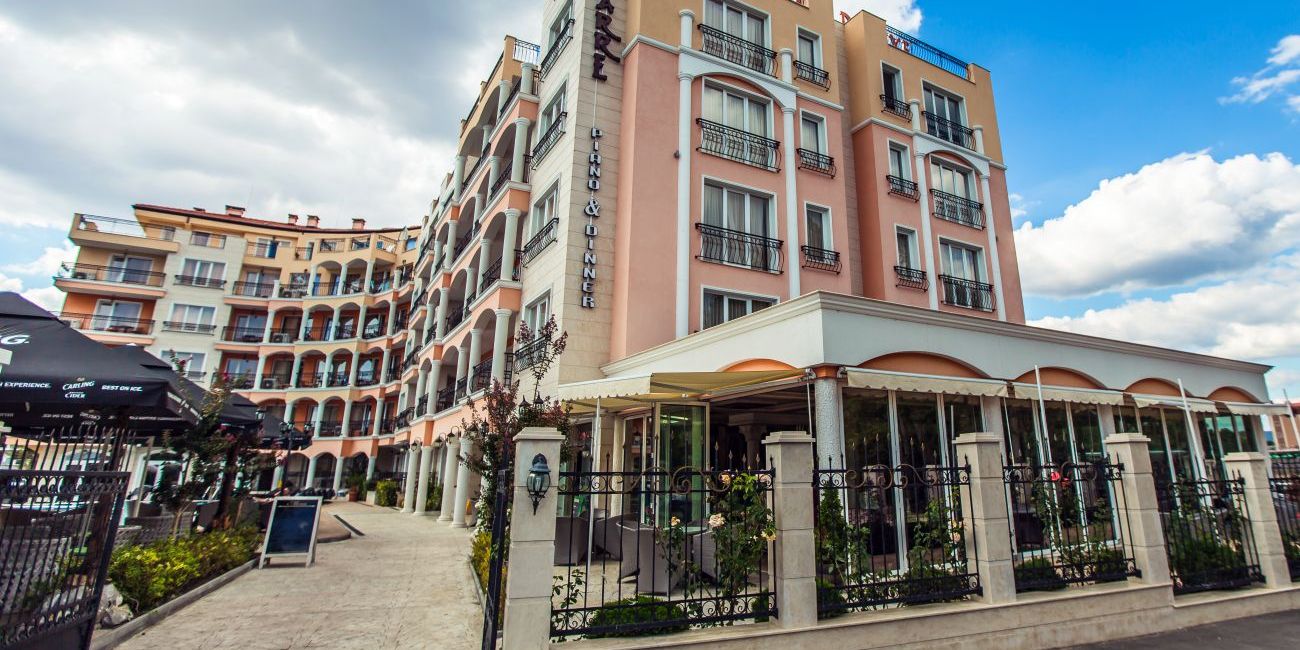 Hotel Avenue Deluxe 4*  Sunny Beach 