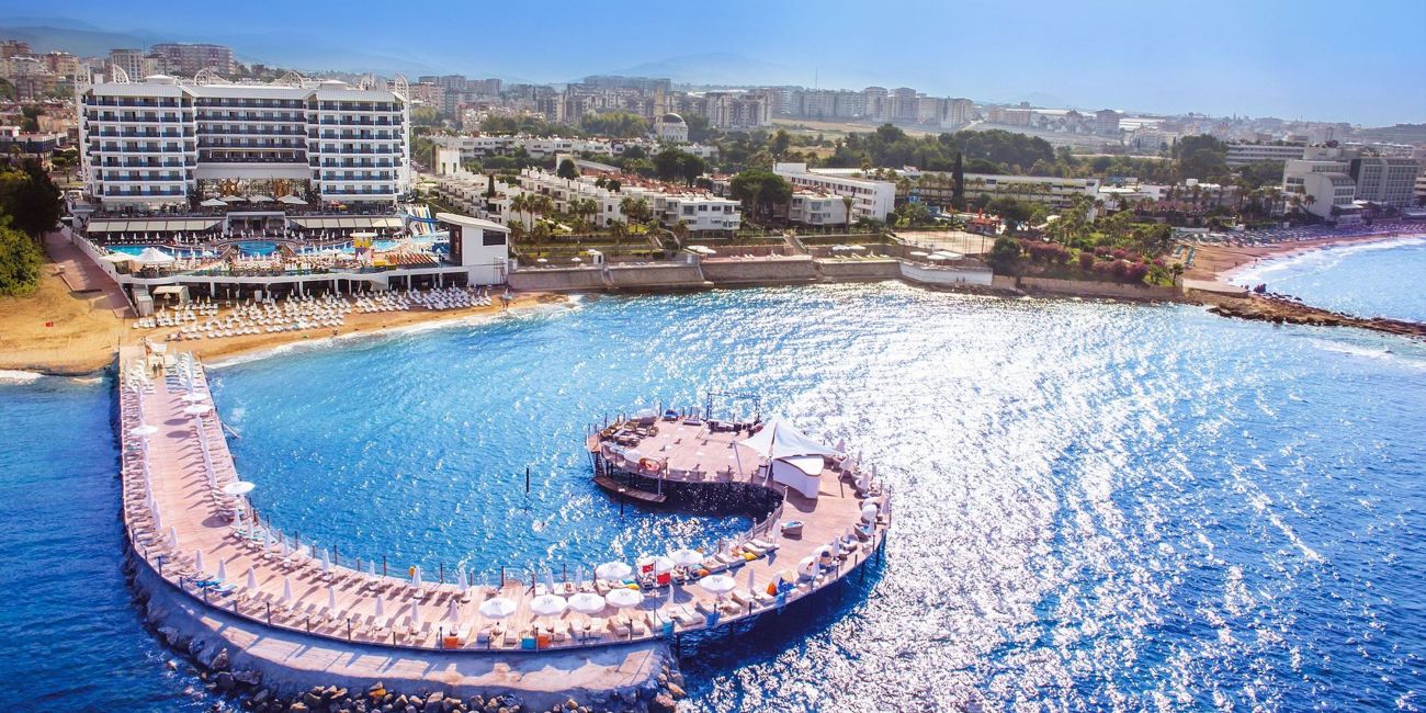 Hotel Azura Deluxe Resort & Spa 5* Alanya 