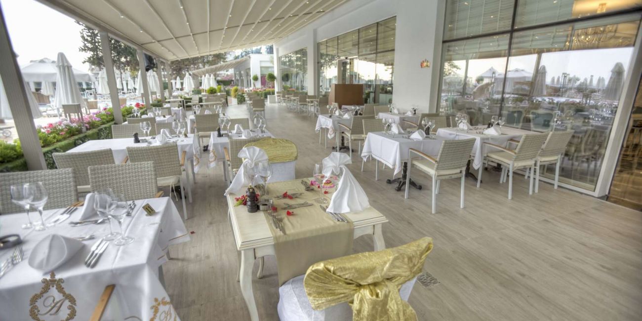 Hotel Azura Deluxe Resort & Spa 5* Alanya 