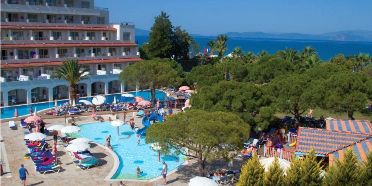 Hotel Batihan Beach Resort & Spa 4* Kusadasi 