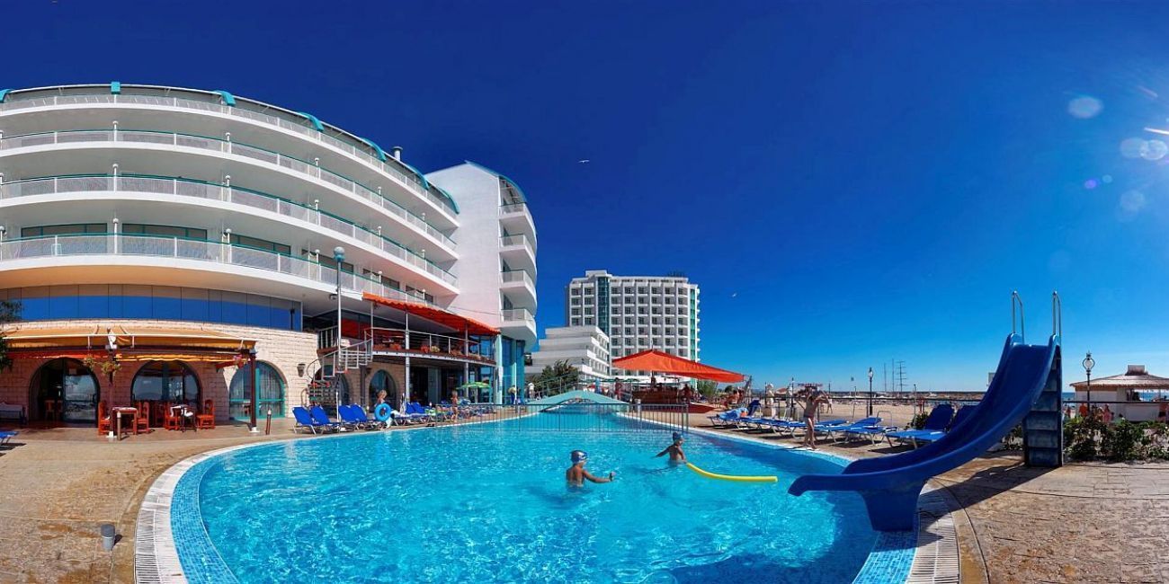 Hotel Berlin Golden Beach 4* Nisipurile de Aur 