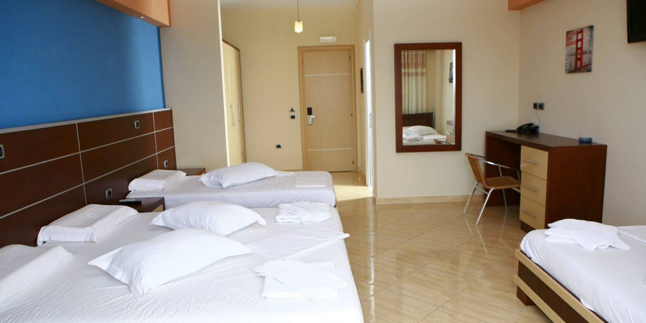 Hotel Blue Sky 4* Saranda 