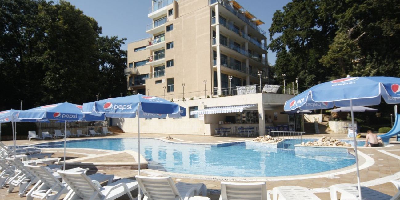 Hotel BSA Holiday Park 4*  Nisipurile de Aur 