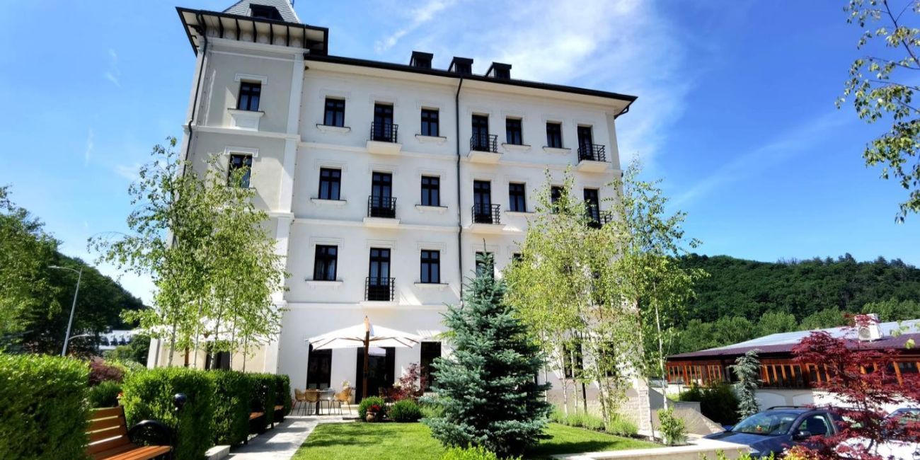 Hotel Carolin 4* Calimanesti-Caciulata 