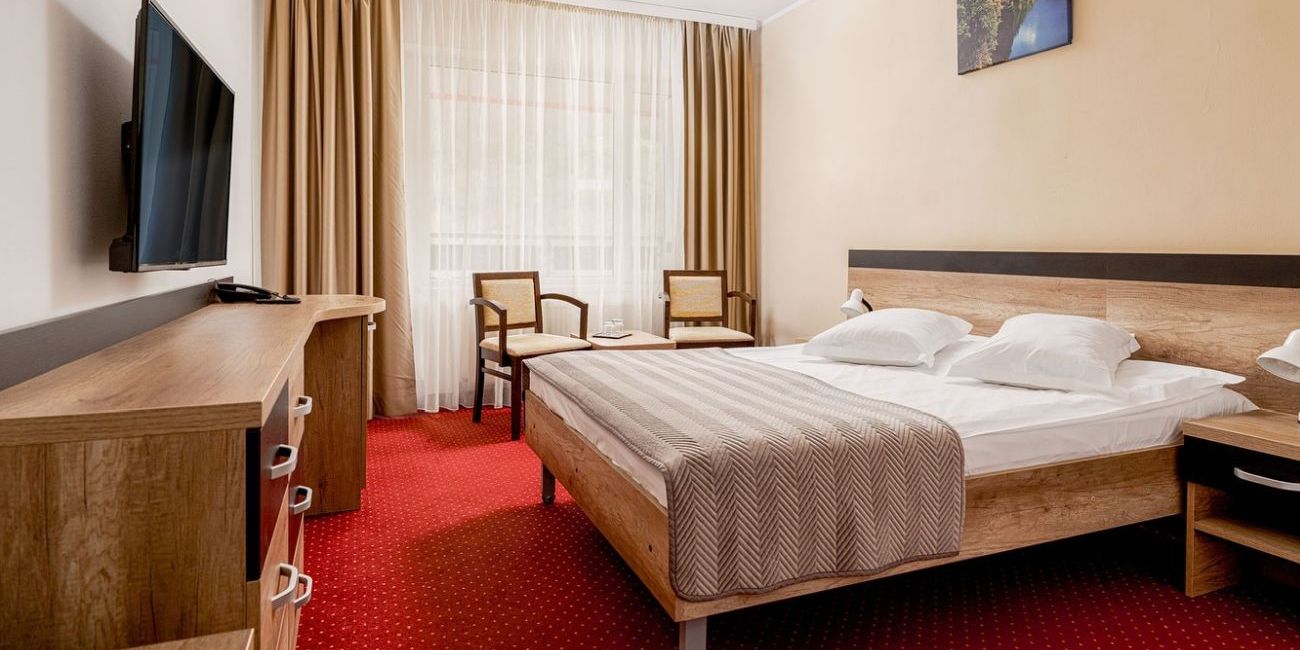 Hotel Central 3* Calimanesti-Caciulata 