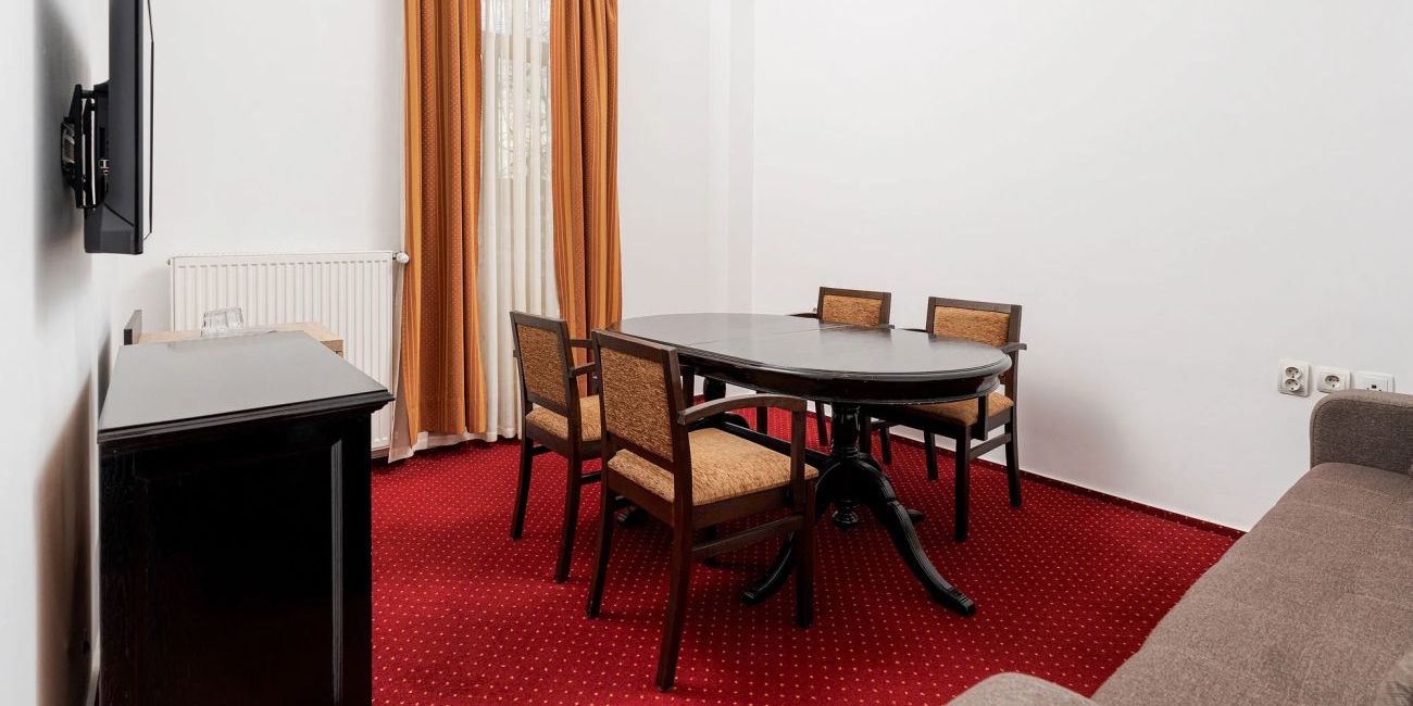 Hotel Central 3* Calimanesti-Caciulata 