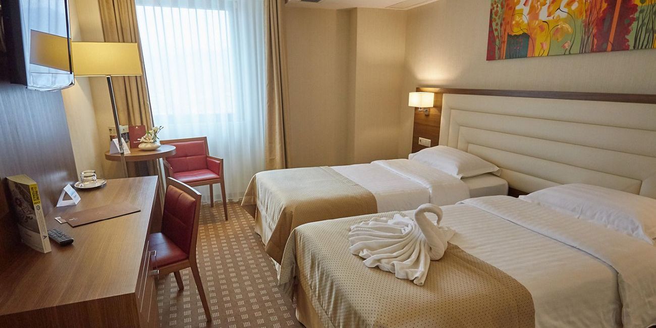 Hotel Central Plaza 4* Piatra Neamt 