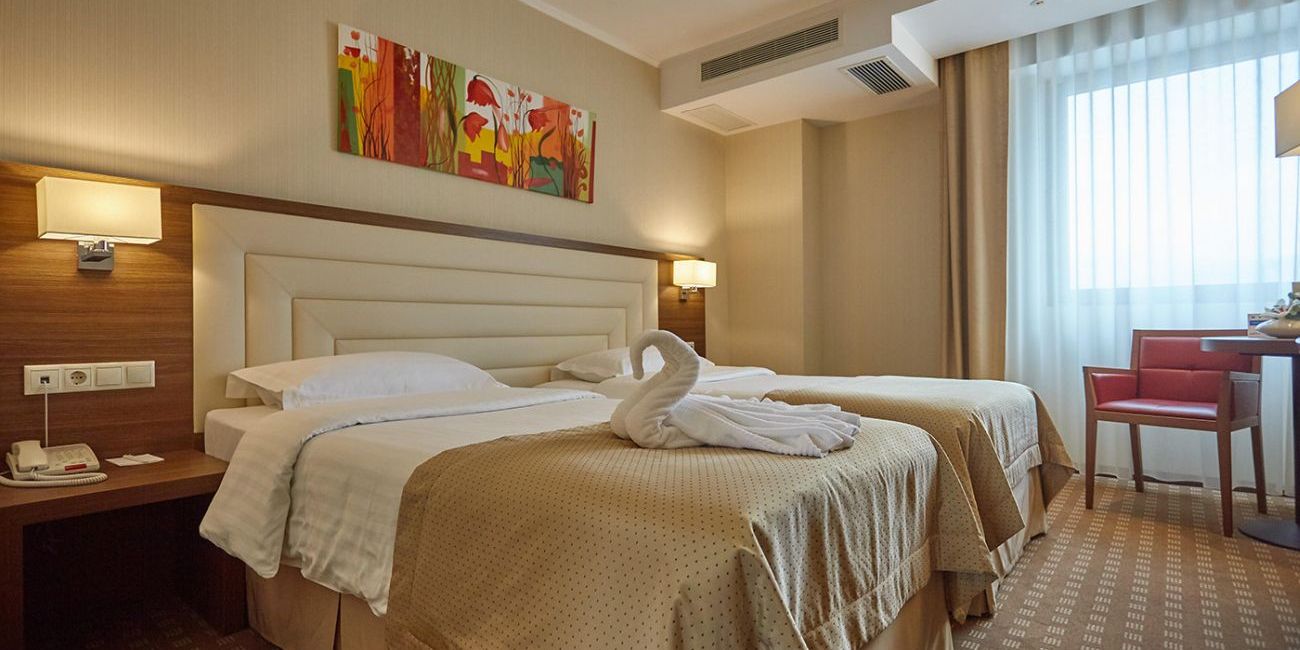 Hotel Central Plaza 4* Piatra Neamt 