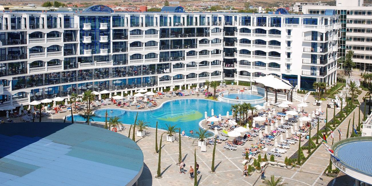 Hotel Chaika Beach Resort 3*  Sunny Beach 