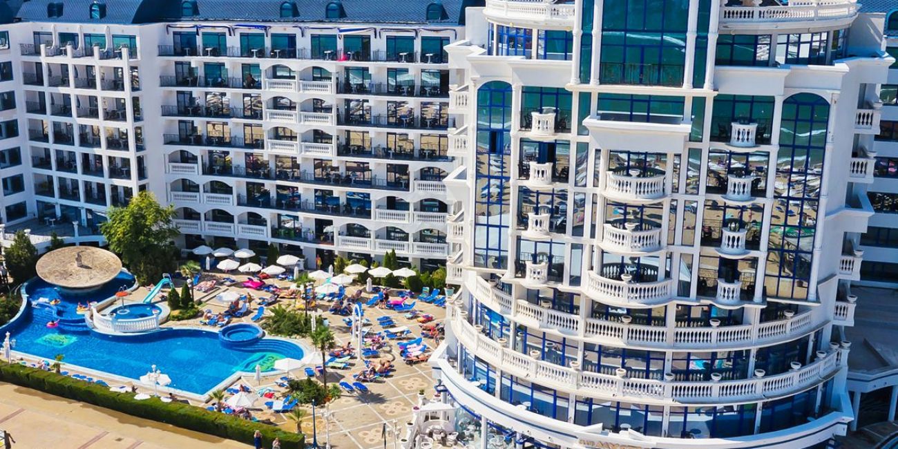 Hotel Chaika Beach Resort 3*  Sunny Beach 