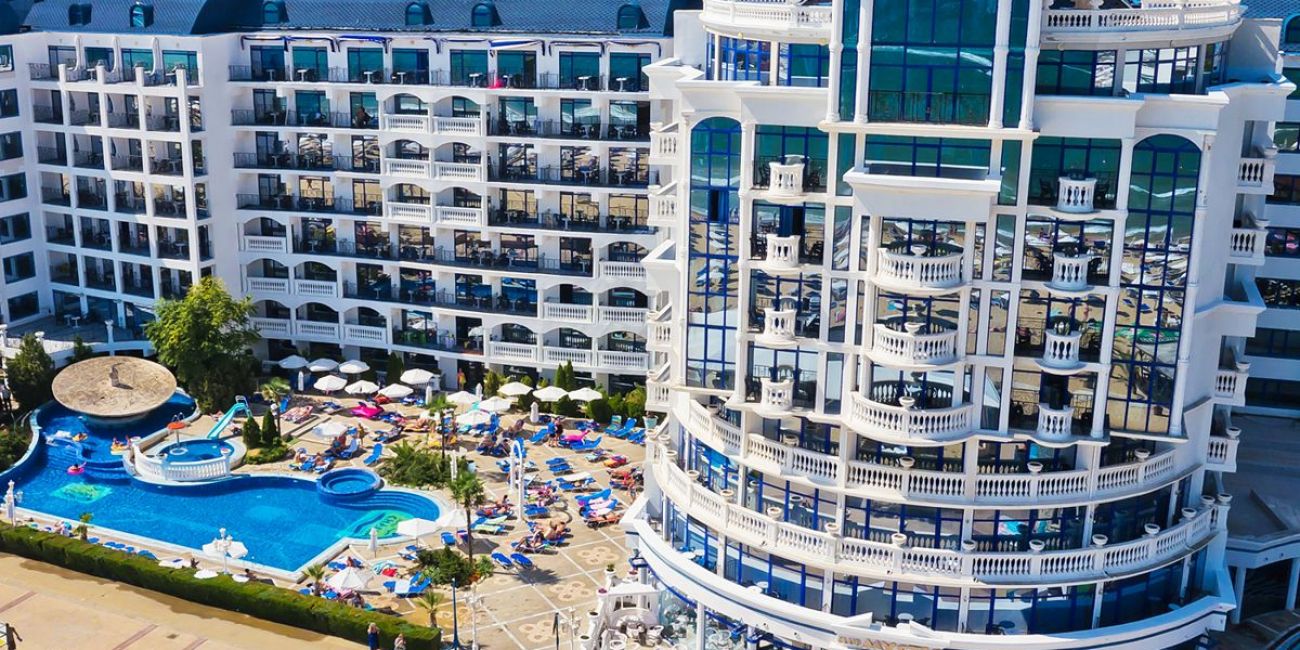 Hotel Chaika Beach Resort 3*  Sunny Beach 