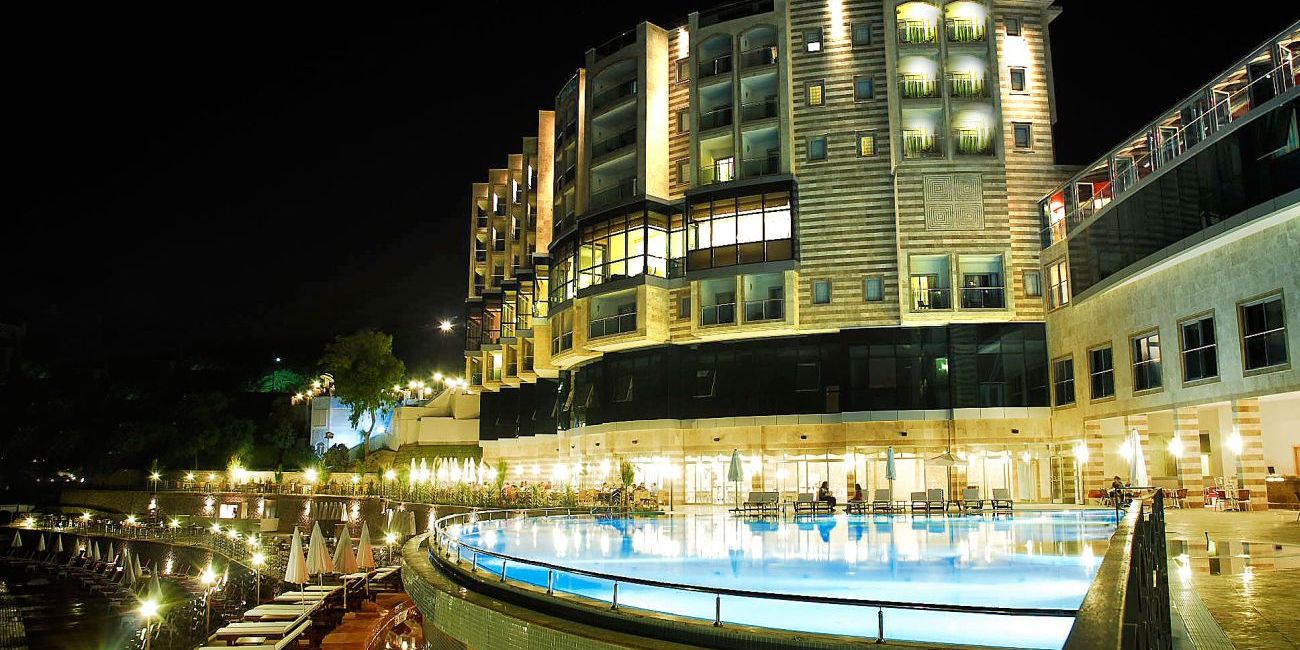 Hotel Charisma Deluxe  5*  Kusadasi 