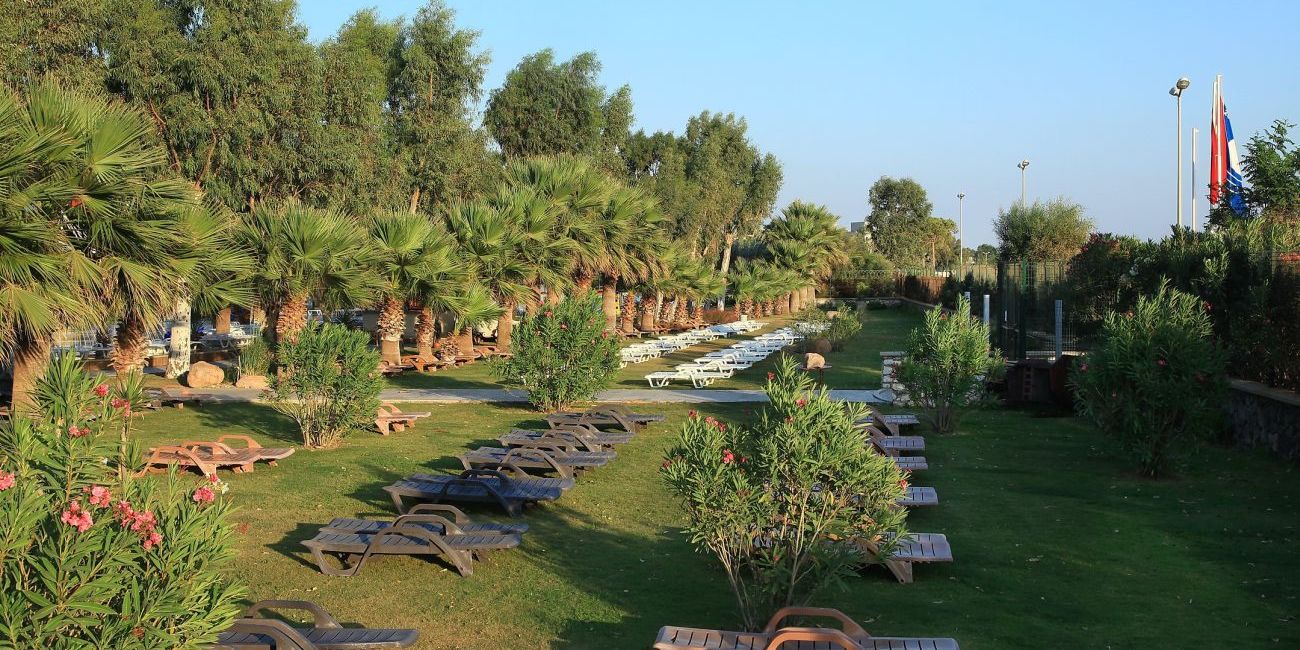 Hotel Club Cactus Paradise 4*  Kusadasi 