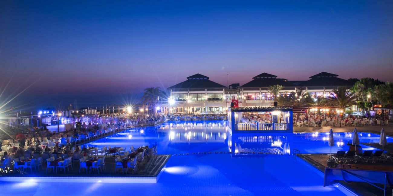 Hotel Club Nena 5*  Antalya - Side 