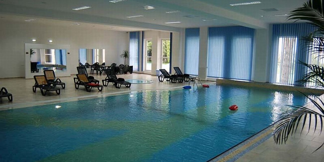 Hotel Conacul Domnesc 3*  Bucovina 