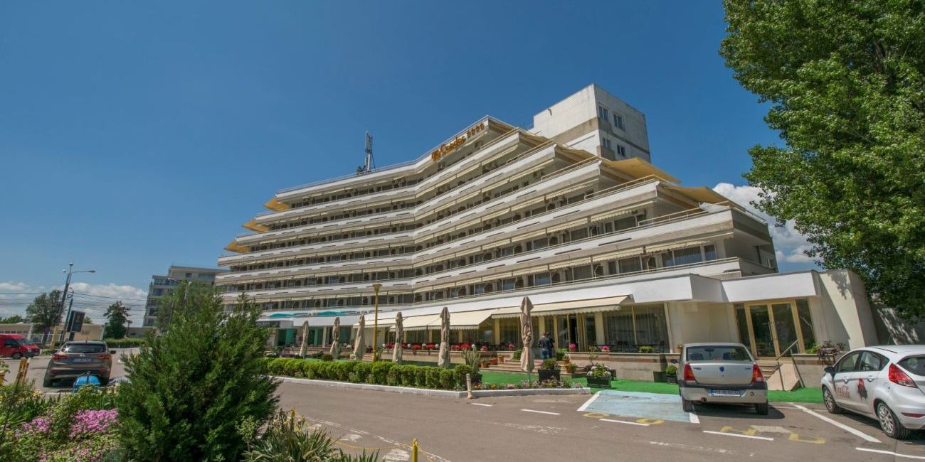 Hotel Condor 4*  Mamaia 