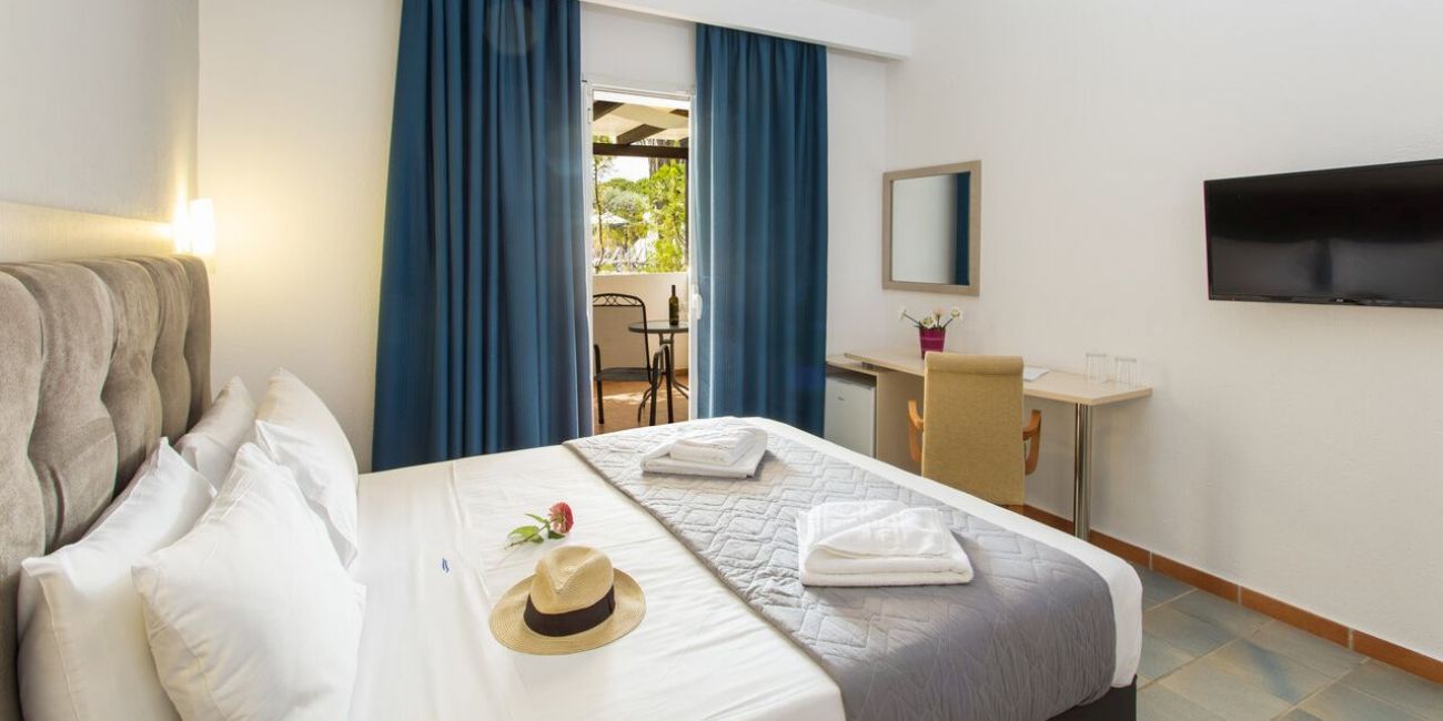 Hotel Coral Blue Beach 3* Halkidiki - Sithonia 