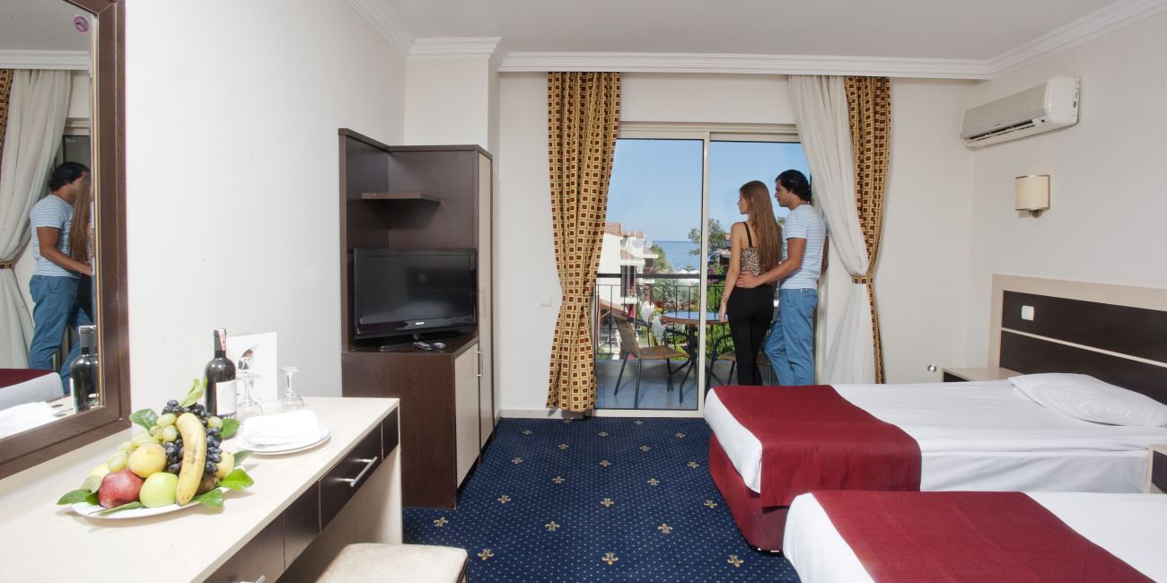 Hotel Crystal Aura Beach Resort & Spa 5* Antalya - Kemer 