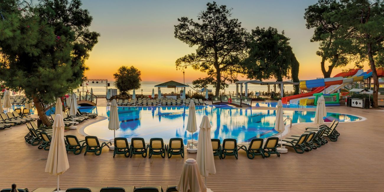 Hotel Crystal Aura Beach Resort & Spa 5* Antalya - Kemer 