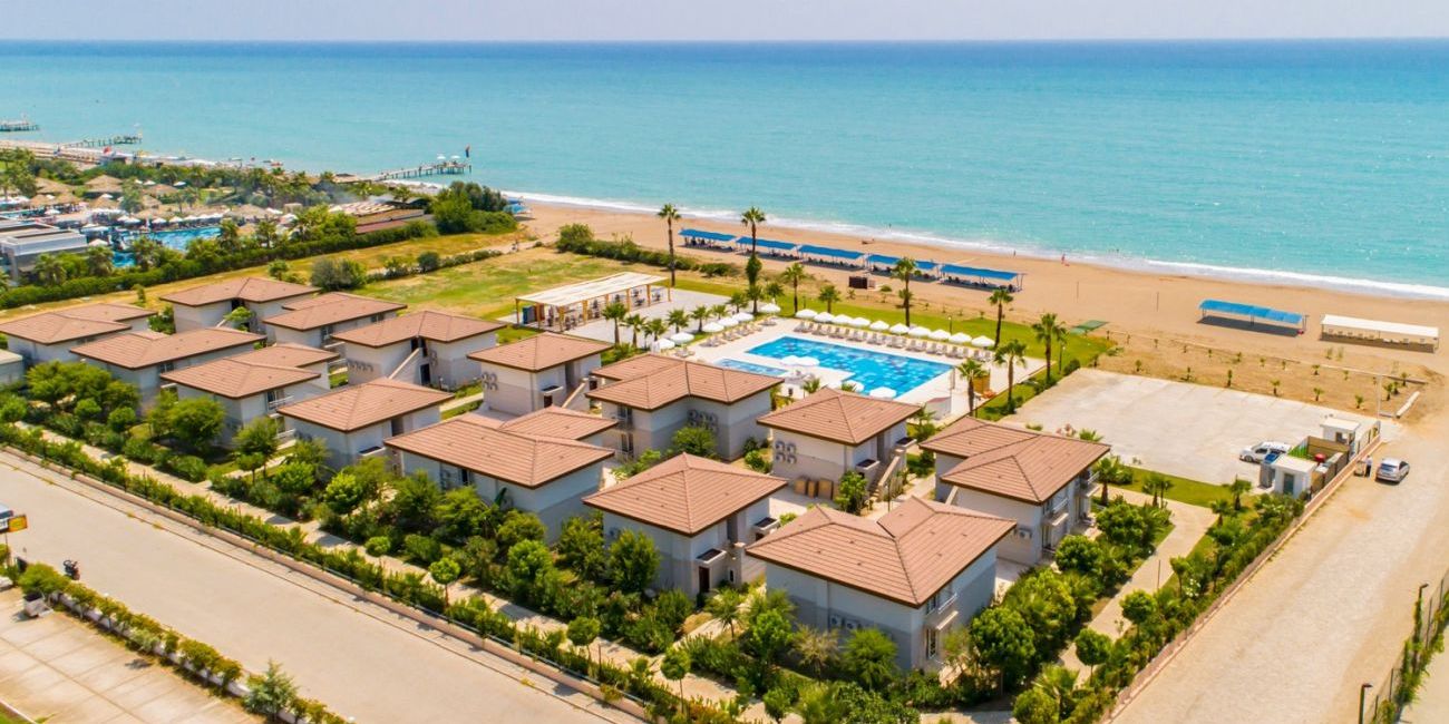 Hotel Crystal Boutique Beach Resort (Adults Only 16+) 5*  Antalya - Belek 