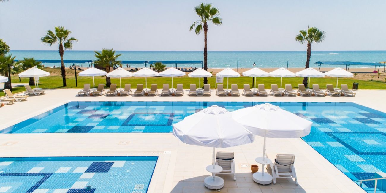 Hotel Crystal Boutique Beach Resort (Adults Only 16+) 5*  Antalya - Belek 