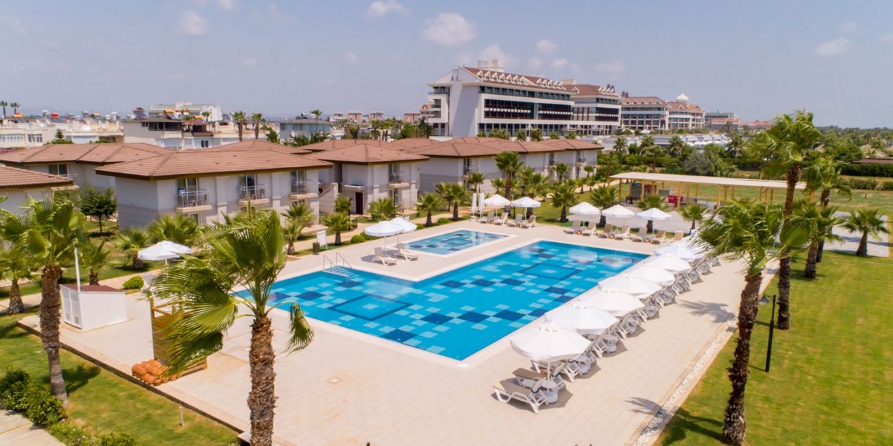 Hotel Crystal Boutique Beach Resort (Adults Only 16+) 5*  Antalya - Belek 