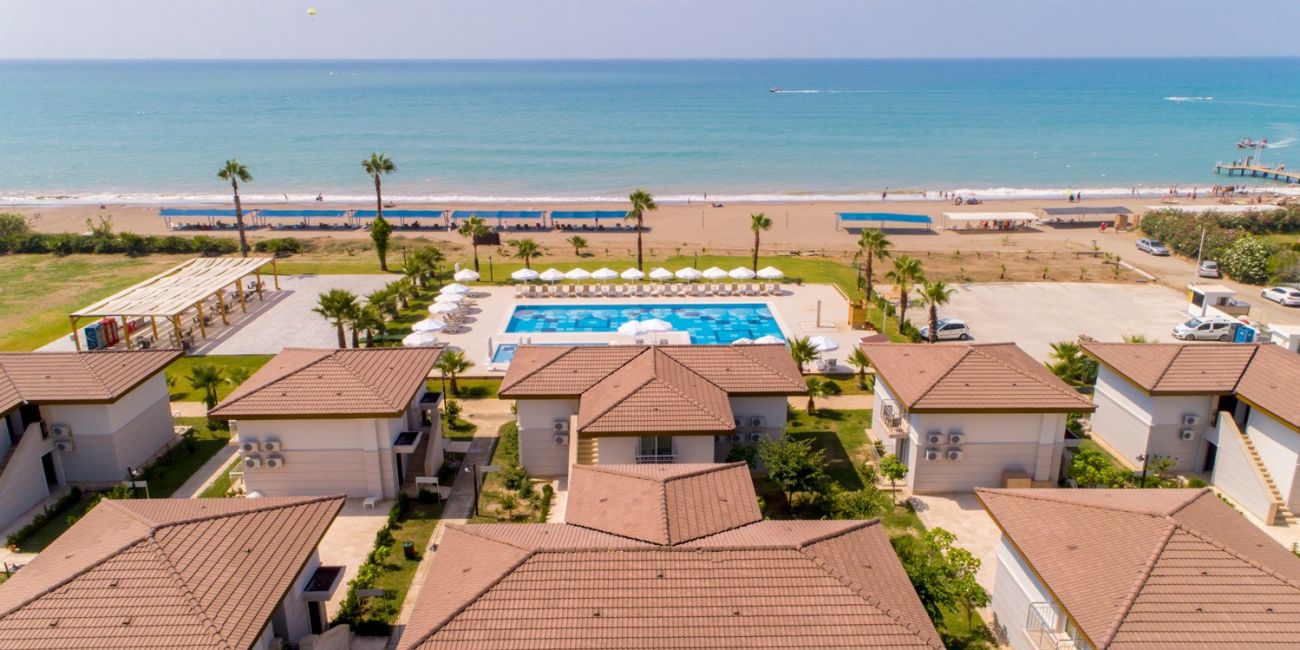 Hotel Crystal Boutique Beach Resort (Adults Only) 5*  Antalya - Belek 