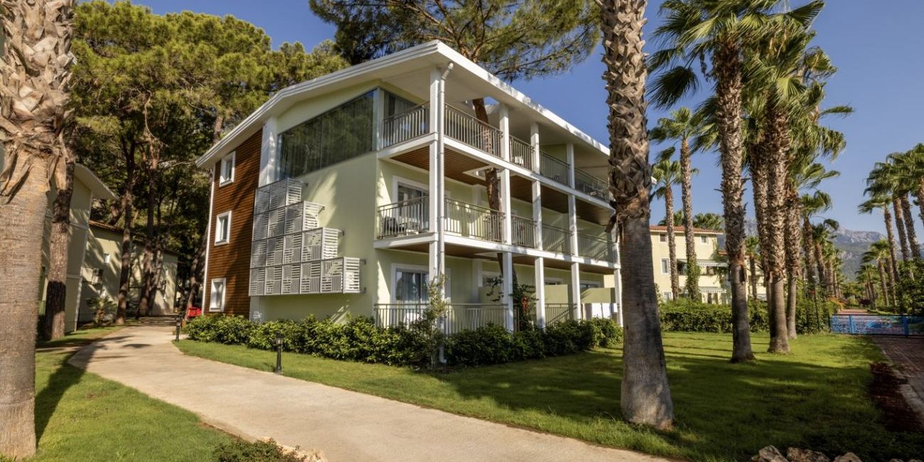 Hotel Crystal Flora Beach Resort 5* Antalya - Kemer 