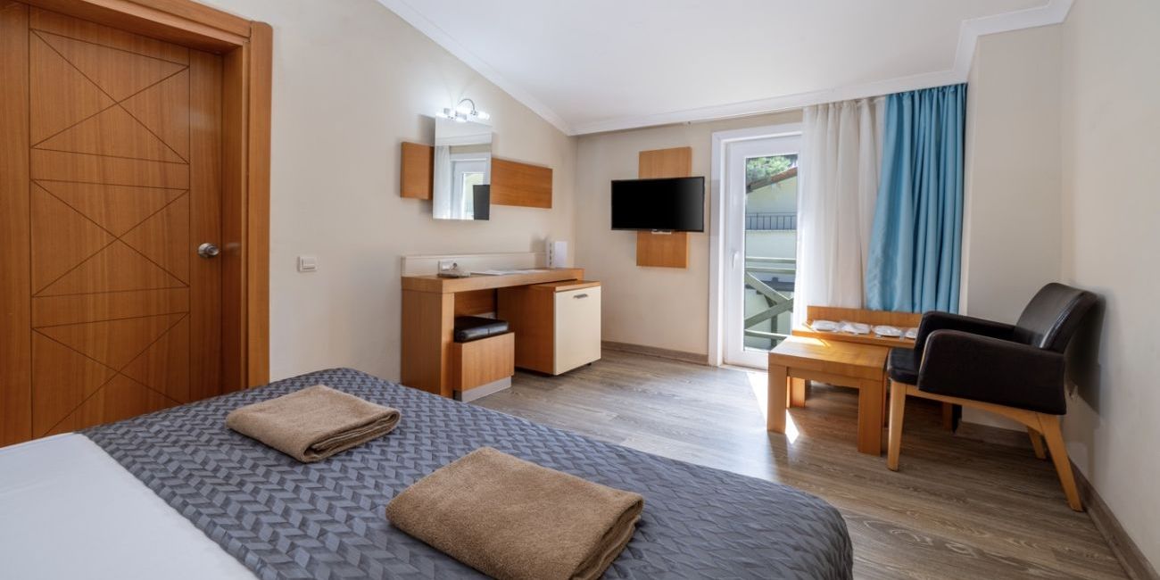 Hotel Crystal Flora Beach Resort 5* Antalya - Kemer 