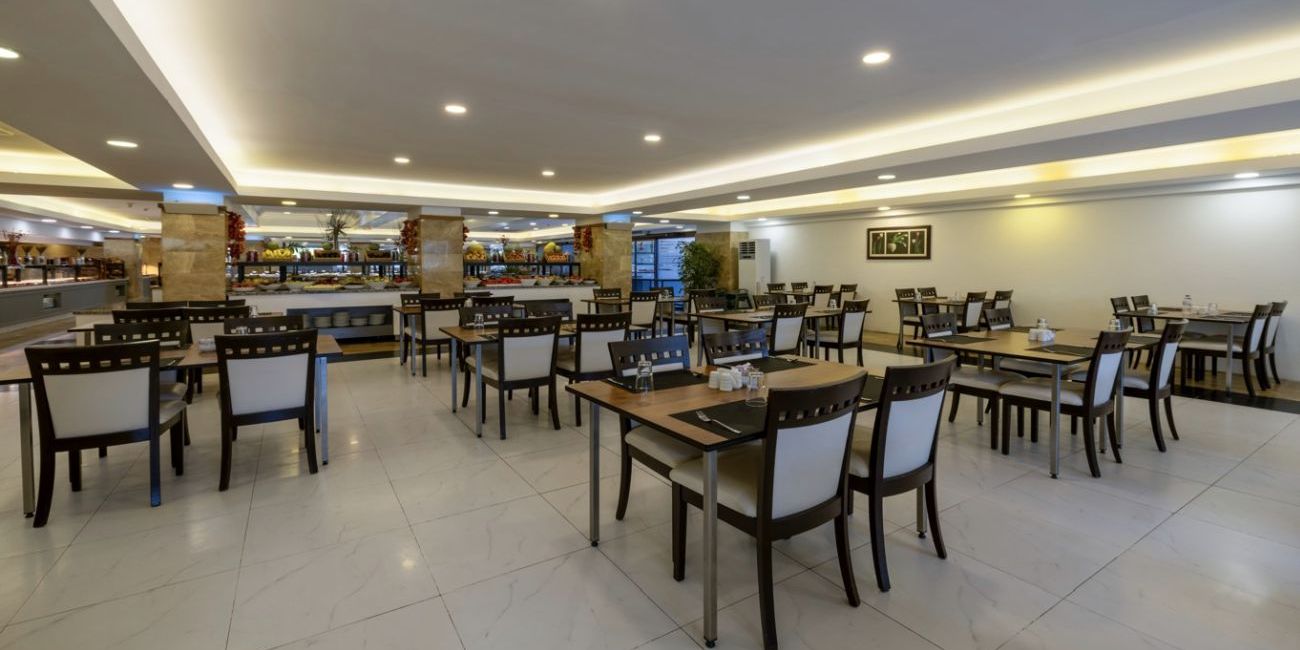 Hotel Crystal Flora Beach Resort 5* Antalya - Kemer 