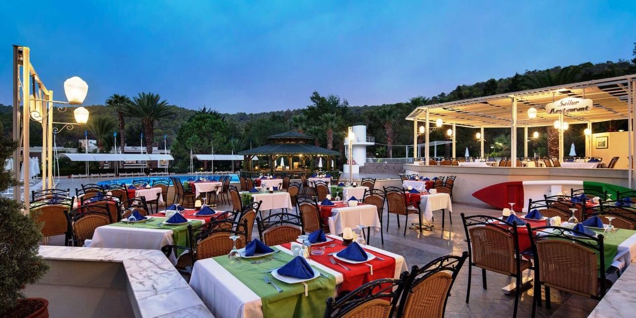 Hotel Crystal Green Bay Resort 5*  Bodrum 