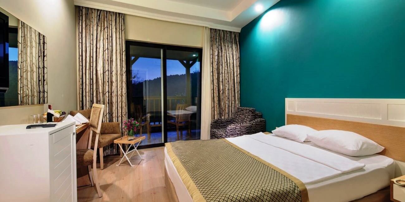 Hotel Crystal Green Bay Resort 5*  Bodrum 