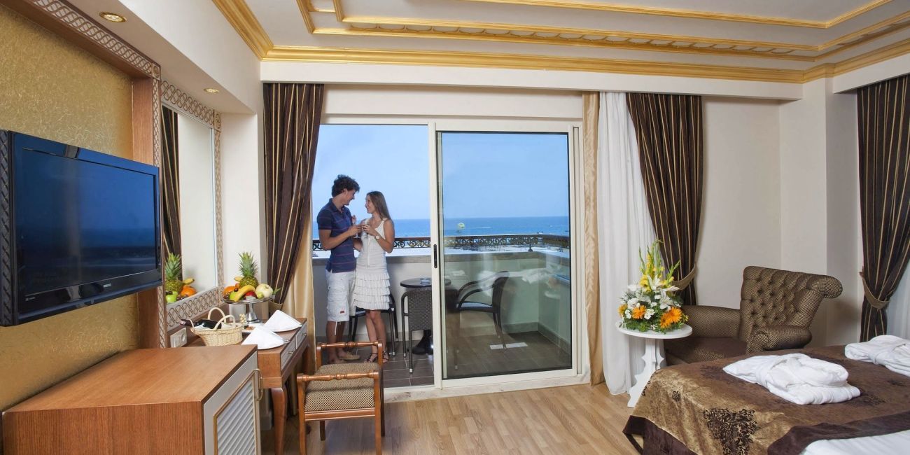 Hotel Crystal Palace Luxury Resort 5*  Antalya - Side 