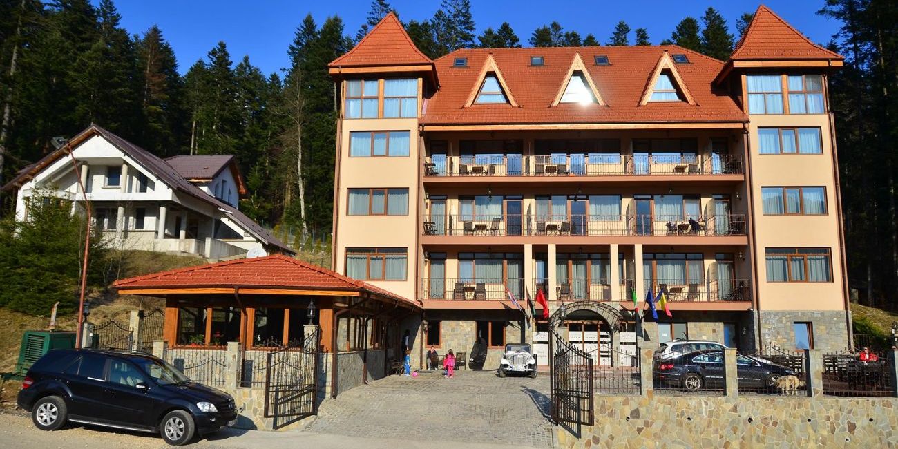 Hotel Cumpatu 4* Sinaia 