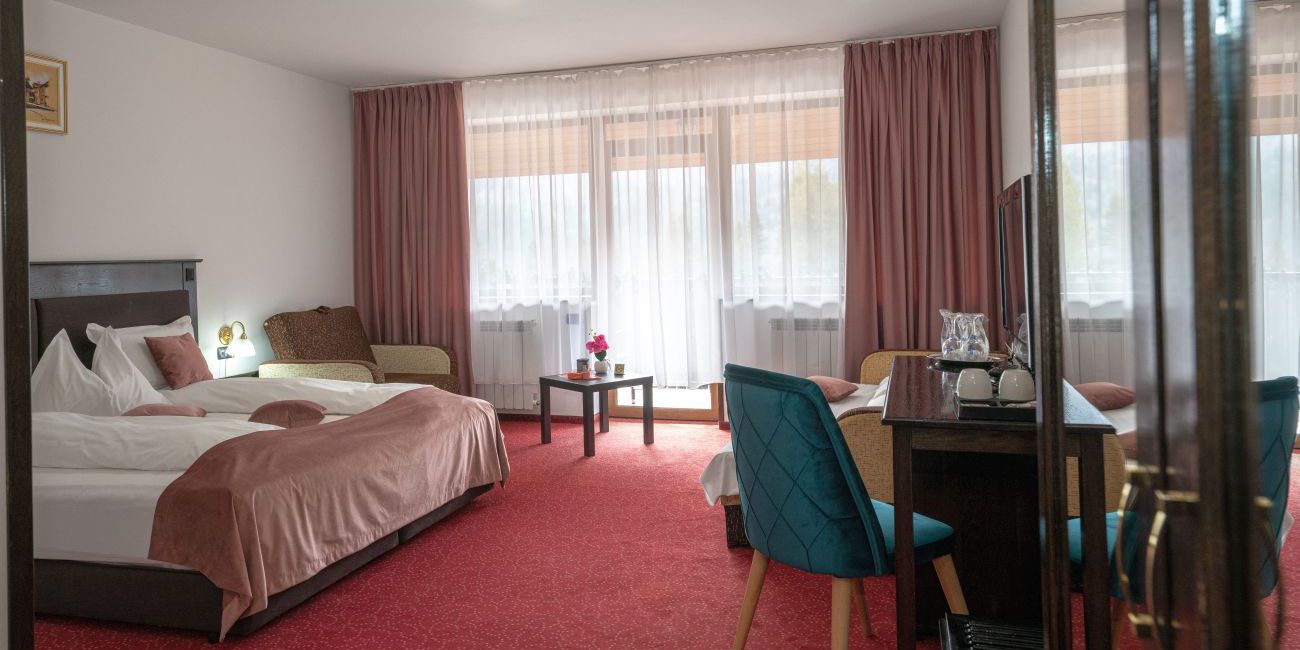 Hotel Cumpatu 4* Sinaia 