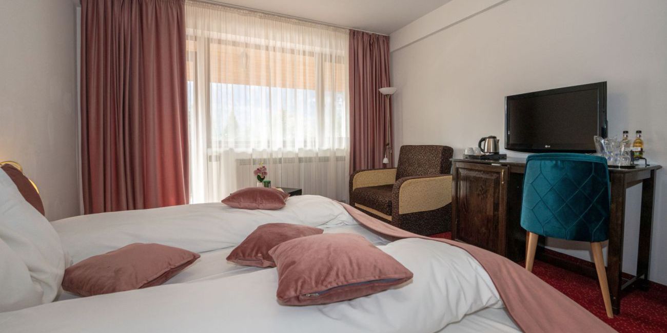 Hotel Cumpatu 4* Sinaia 