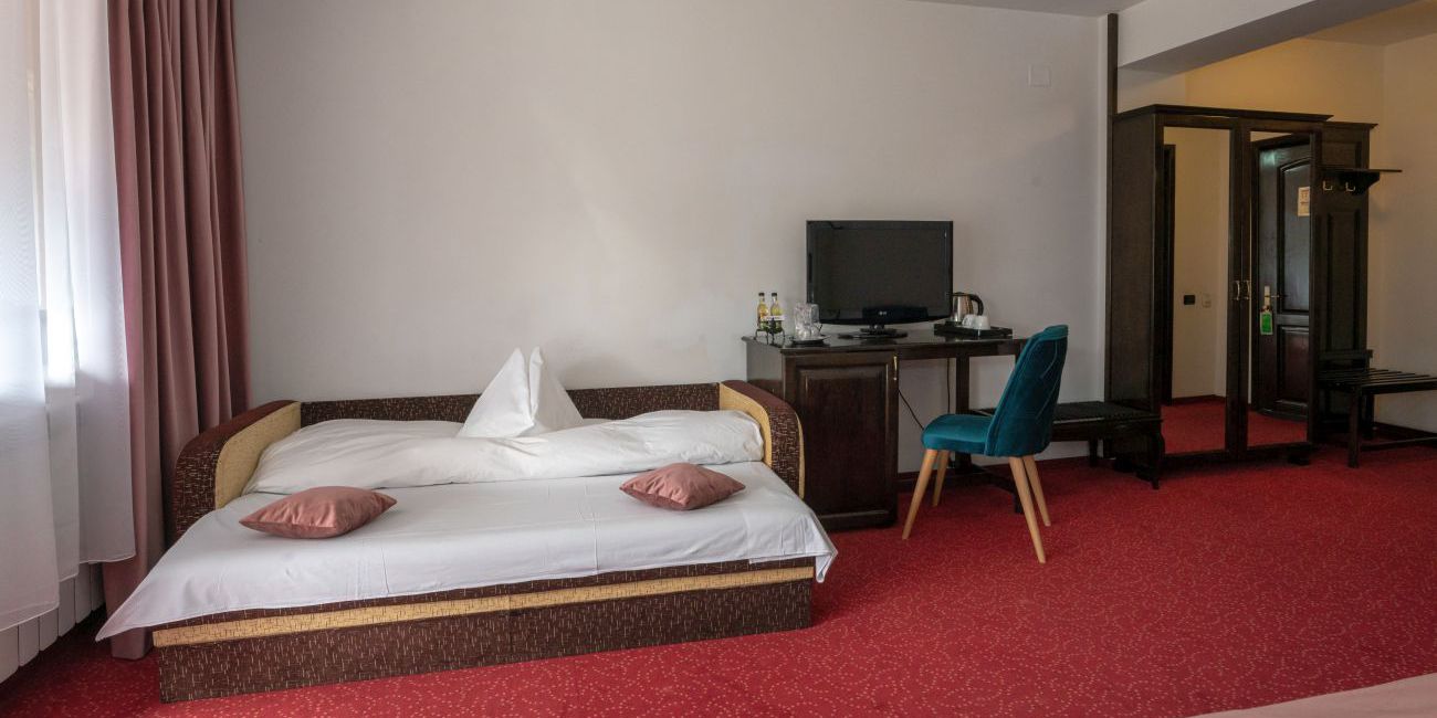 Hotel Cumpatu 4* Sinaia 