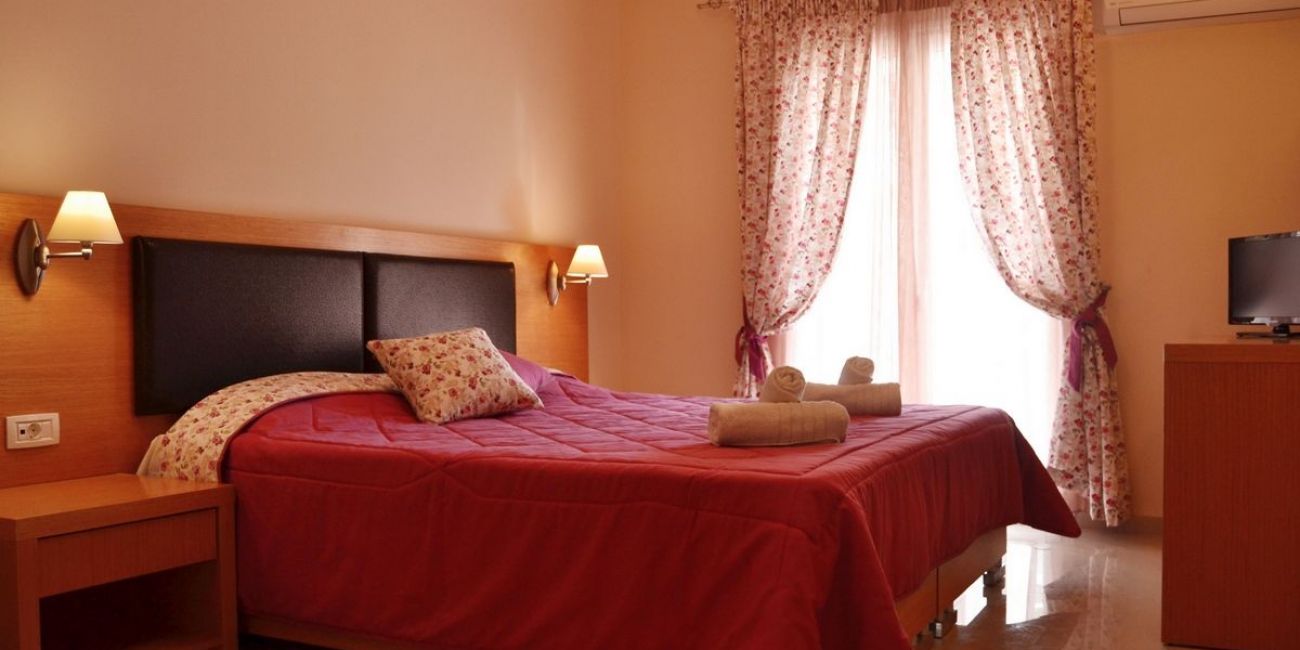 Hotel Dennys Inn 3*  Zakyntos 