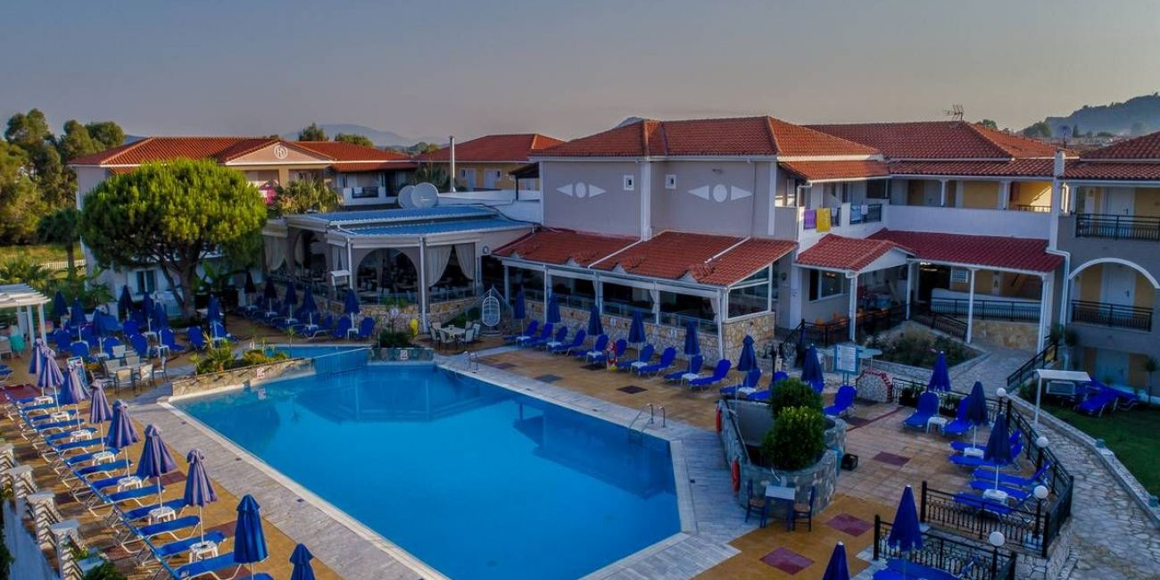 Hotel Dennys Inn 3*  Zakyntos 