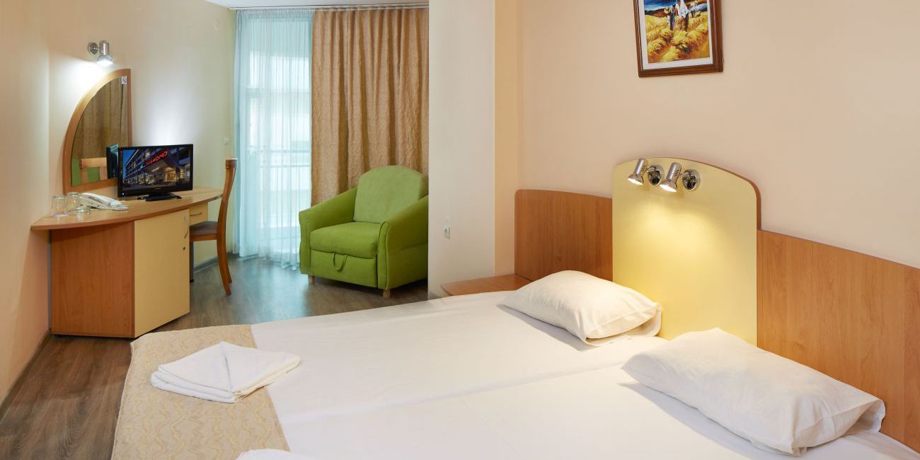 Hotel Diamond 4*  Sunny Beach 