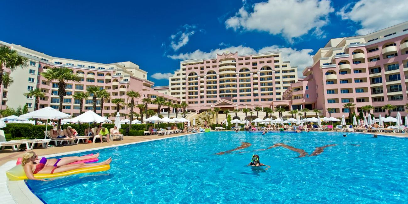 Hotel DIT Majestic Beach Resort 4*  Sunny Beach 