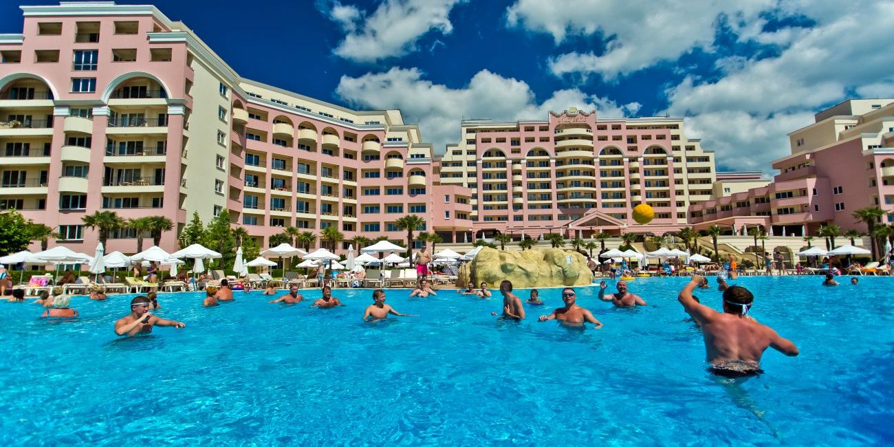 Hotel DIT Majestic Beach Resort 4*  Sunny Beach 