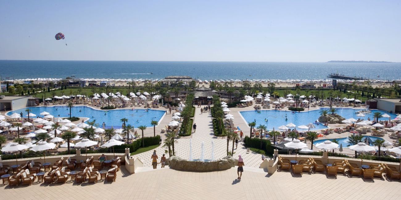 Hotel DIT Majestic Beach Resort 4*  Sunny Beach 