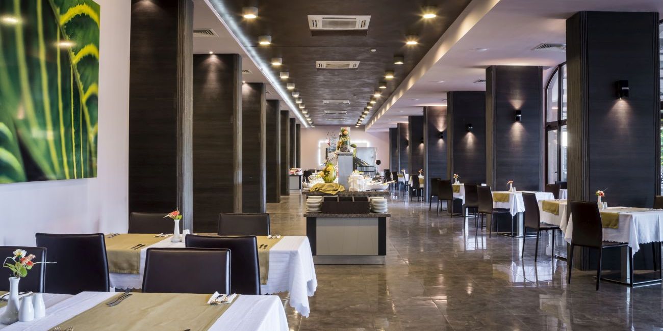 Hotel Dolce Vita Sunshine Resort 4*  Nisipurile de Aur 