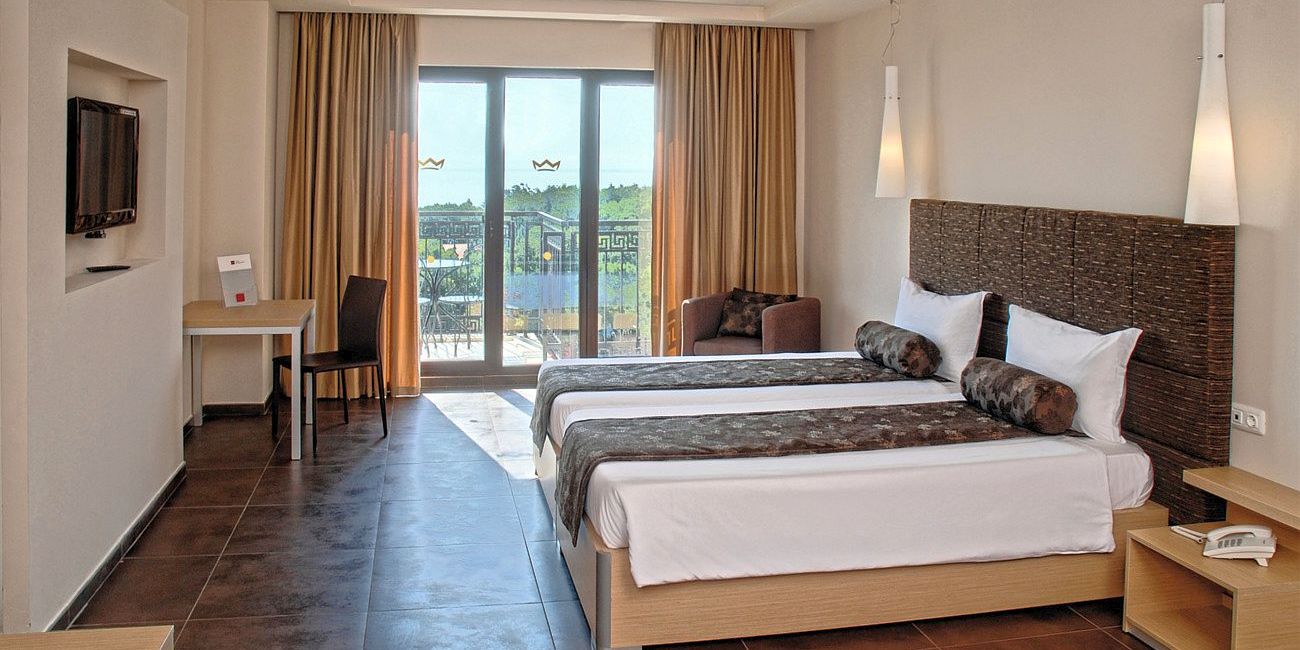 Hotel Dolce Vita Sunshine Resort 4*  Nisipurile de Aur 